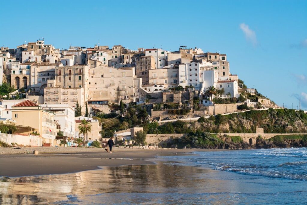 Sperlonga, due bagnanti in difficoltà salvati da finanzieri liberi dal servizio