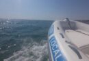 Al lido di Latina, la Polizia Locale scende in mare: il servizio di vigilanza nautico
