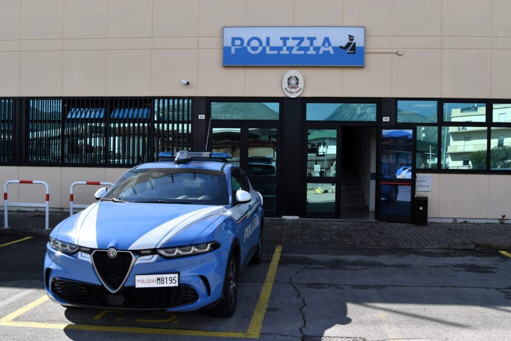 Fondi, arrestato dalla Polizia un imprenditore ricercato dall’Albania per reati fiscali